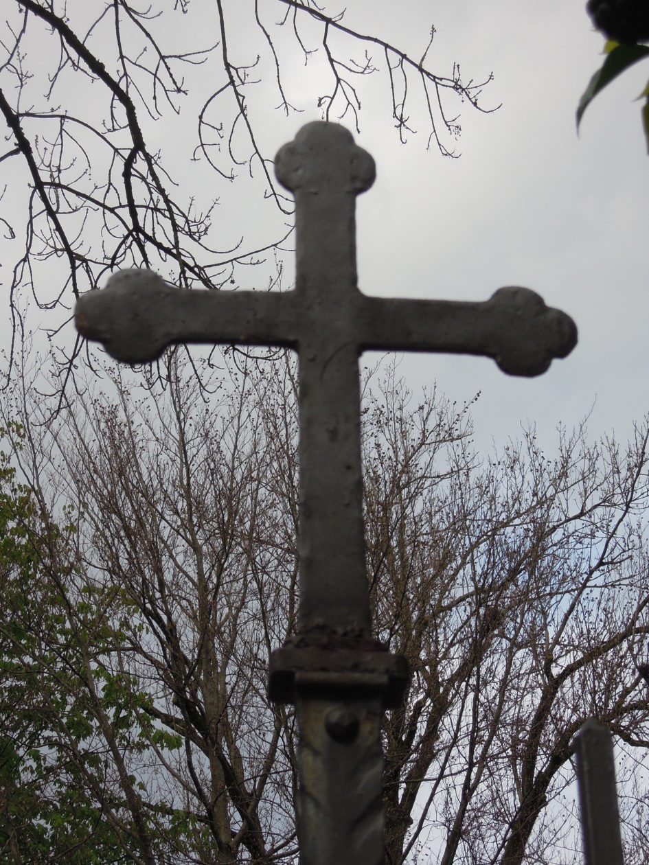 Eisernes Kreuz, Titelbild zur Besprechung von Ordinary Grace von William Kent Krueger